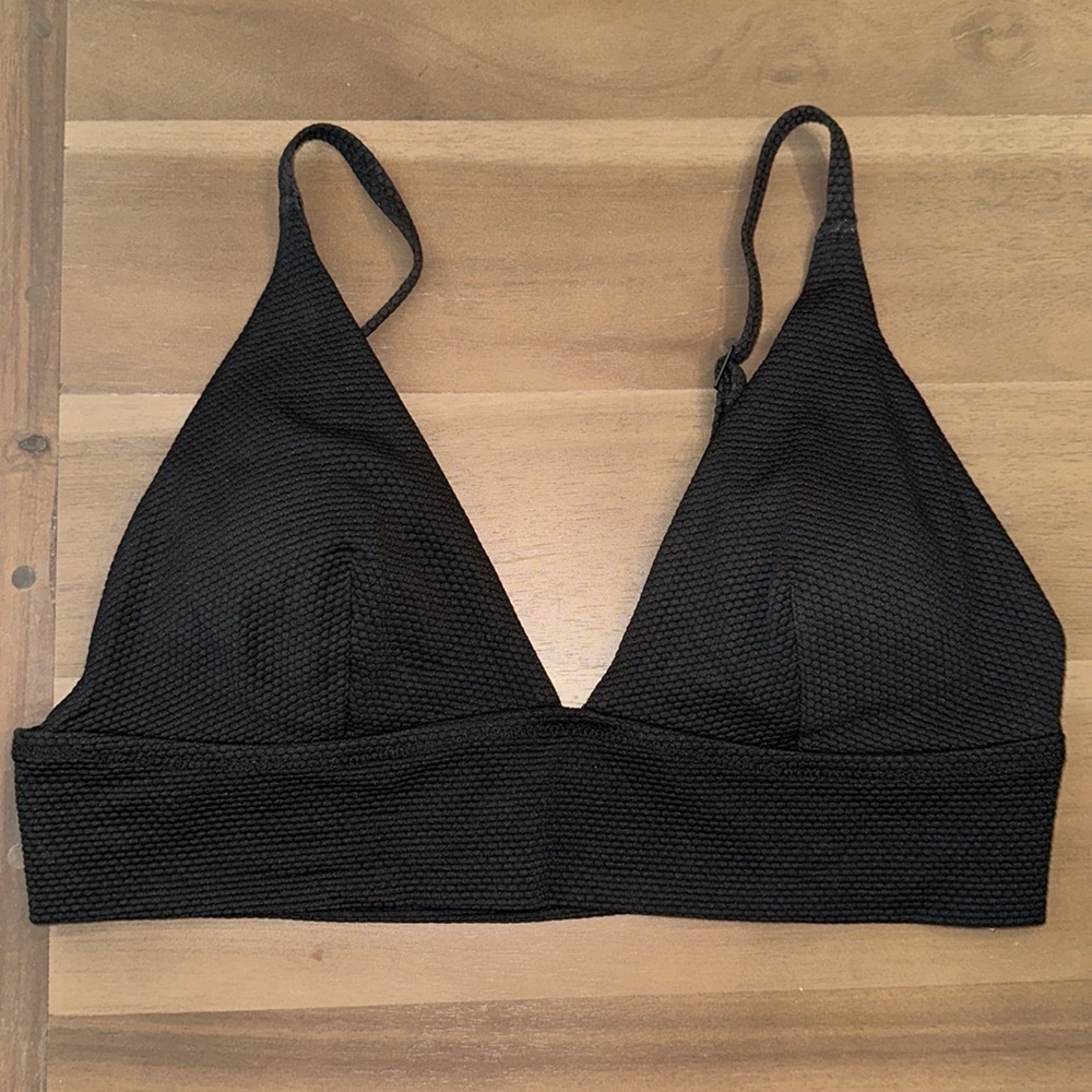 Aerie Black Textured Swim Top Black Adjustable Straps Size Medium